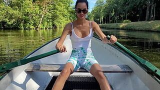 ЖУТКИЙ ПАРЕНЬ ПОДЛЕГАЕТ МЕГАН ВЕНТУРИ.. И ТРАХАЕТ ЕЕ! - порно видео