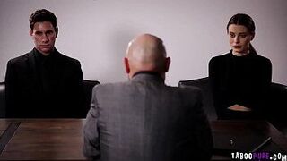 Брэд Найт ограждает Лану Роудс сверху - порно видео